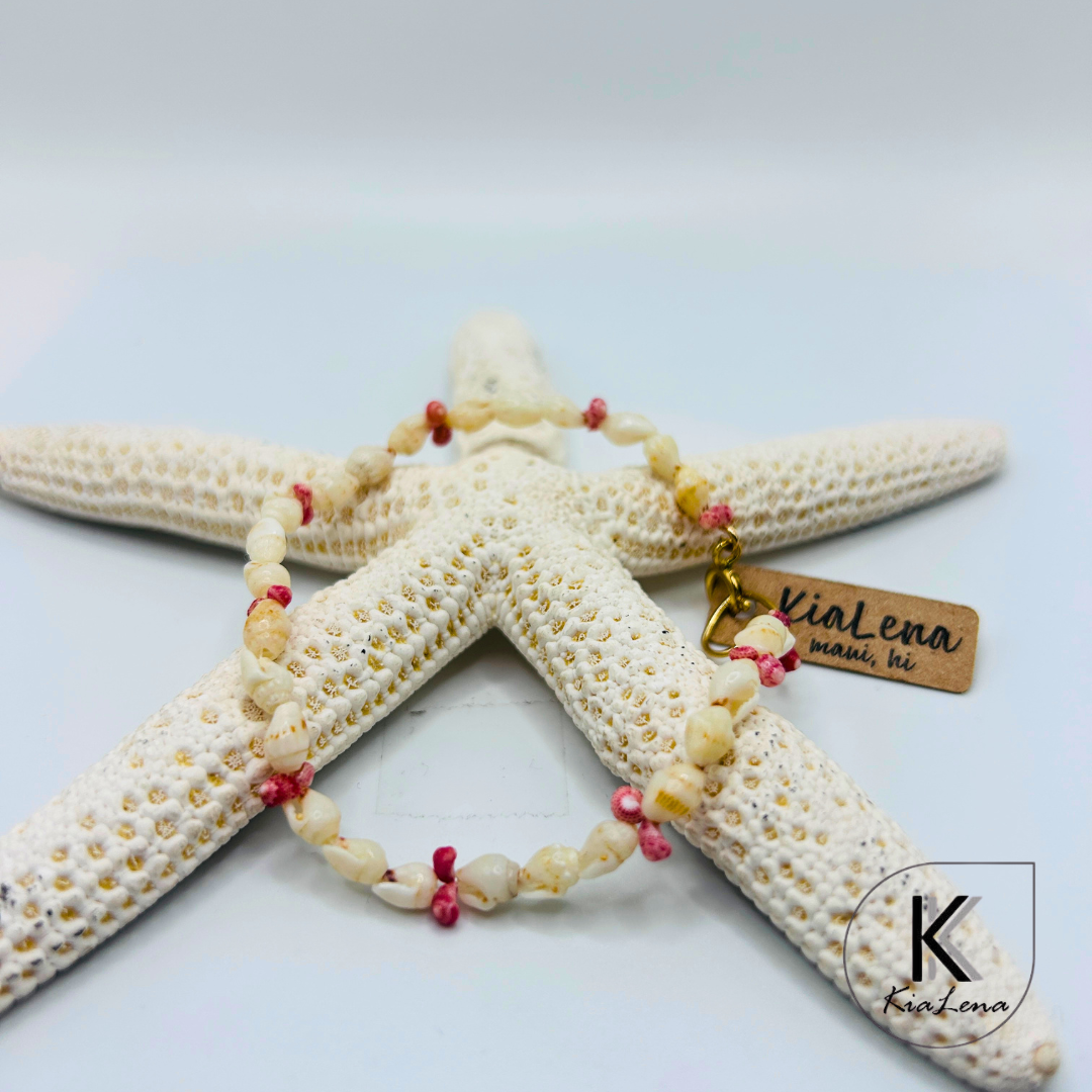 7 3/4" Momi and Kahelelani Ni'ihau Shell Bracelet