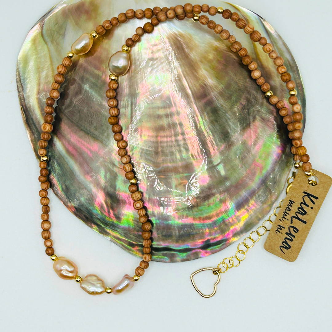 15 1/4" to 17 1/4" 5 Keshi Edison with Sandalwood Necklace