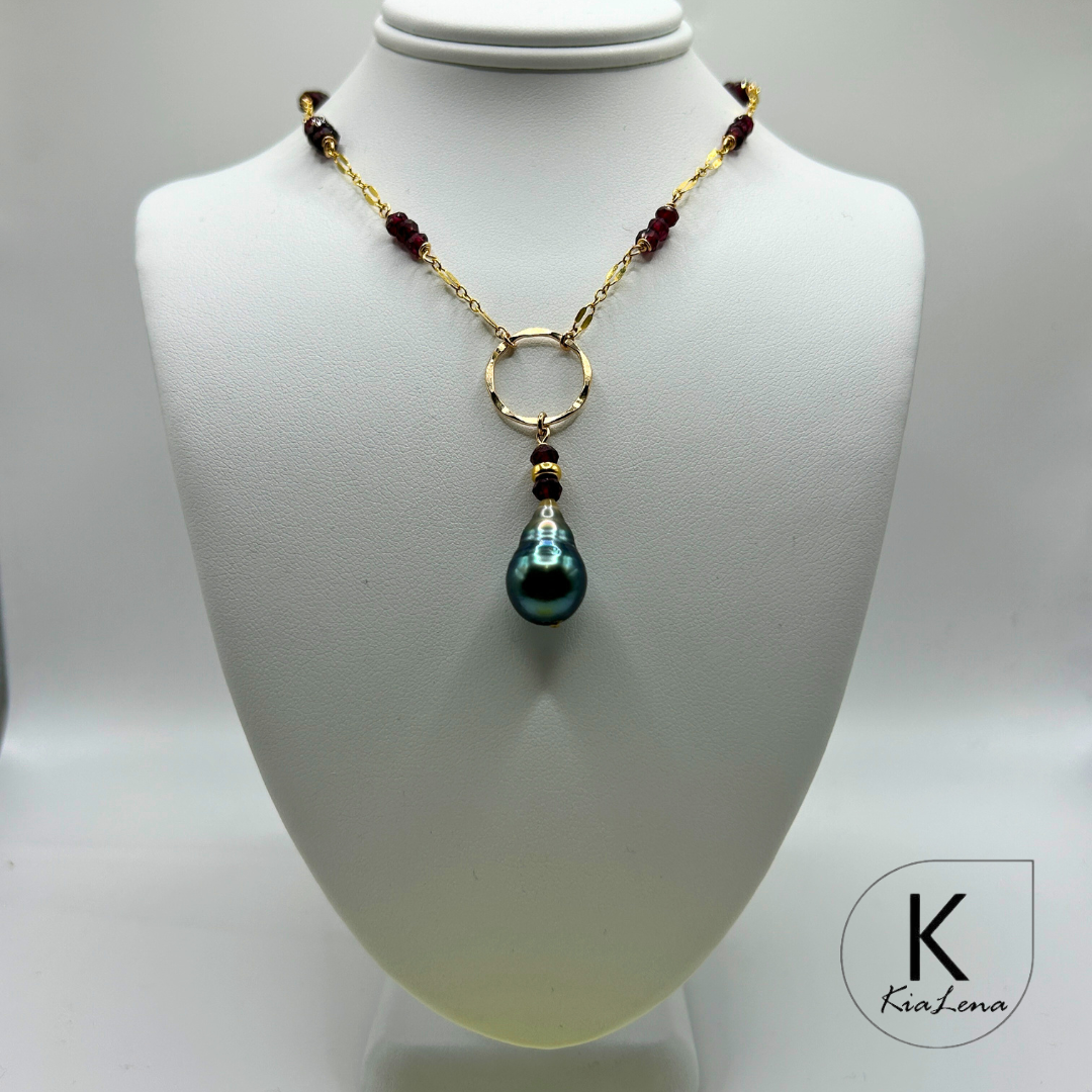 17" to 18 1/2" Tear Drop Tahitian Pearl & Garnet Necklace