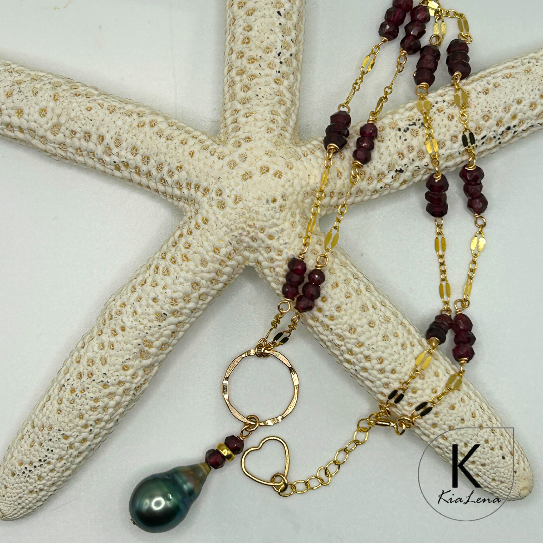 17" to 18 1/2" Tear Drop Tahitian Pearl & Garnet Necklace