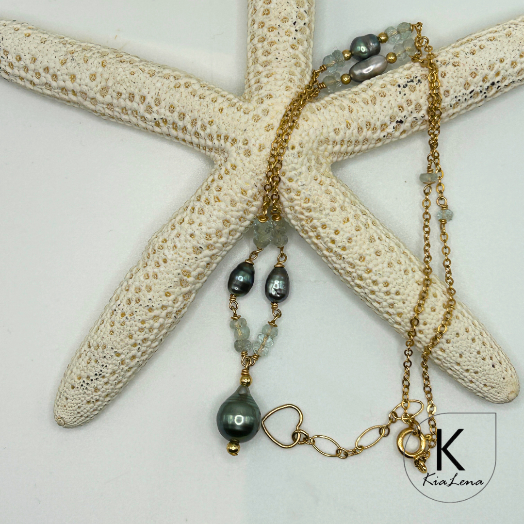 18" to 19 1/2" Tear Drop Tahitian Pearl & Aquamarine Necklace