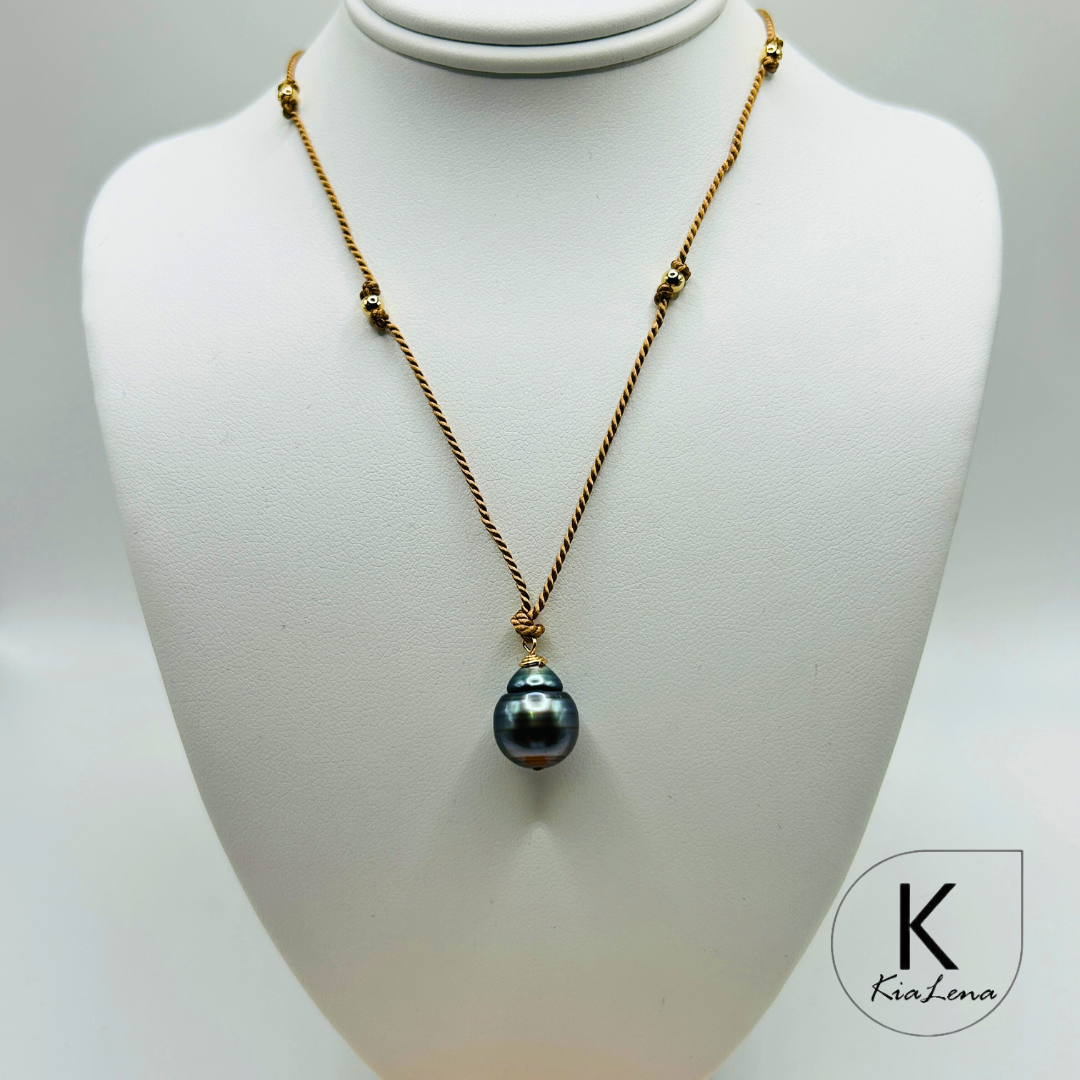 17 1/4" to 19" Single Drop Tahitian Pearl Necklace