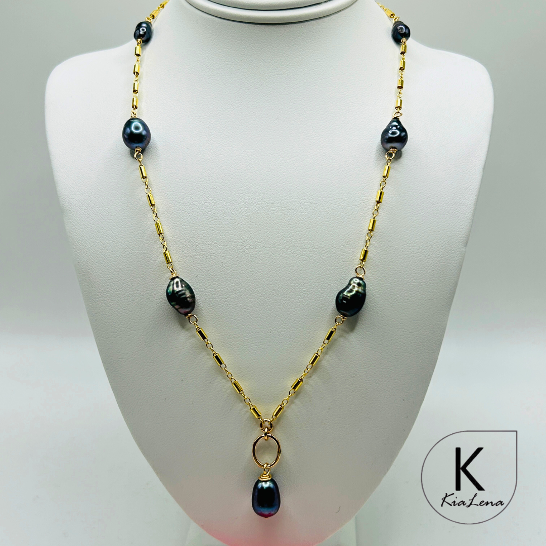 15" - 16 3/4" 7 Keshi Tahitian Necklace