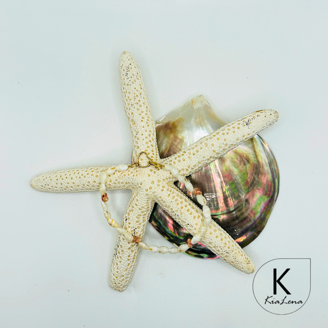 Momi and Kahelelani Ni'ihau Shell Bracelet