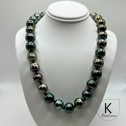 18 3/4" to 20 1/2" Tahitian Pearl Strand Necklace