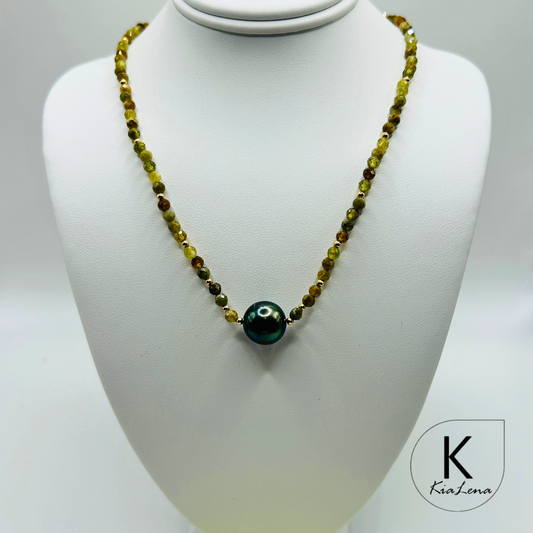 Solitaire Tahitian Pearl with Green Garnet Necklace