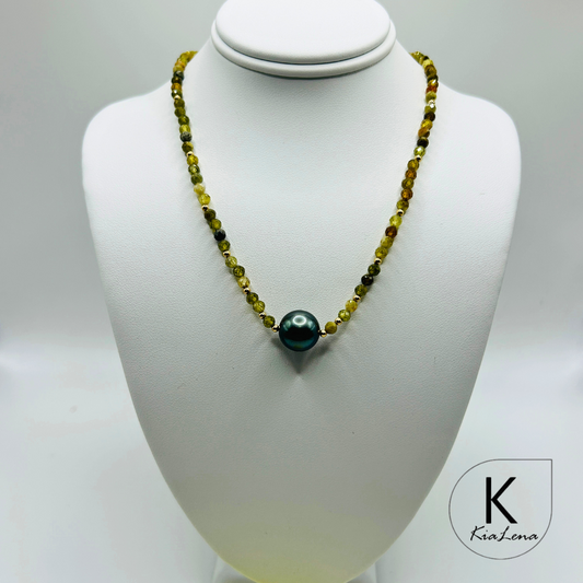 15 1/4" to 16 3/4" Single Tahitian Pearl with Green Garnet Necklace