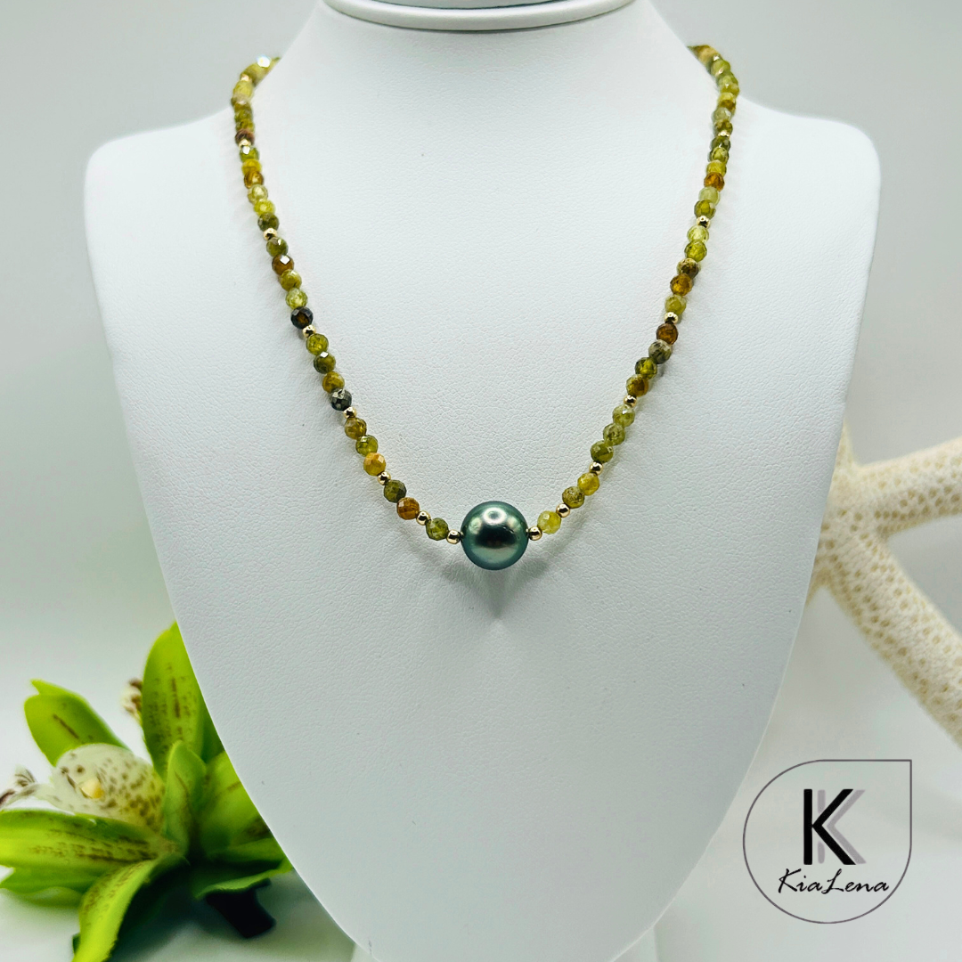 Solitaire Tahitian Pearl with Green Garnet Necklace