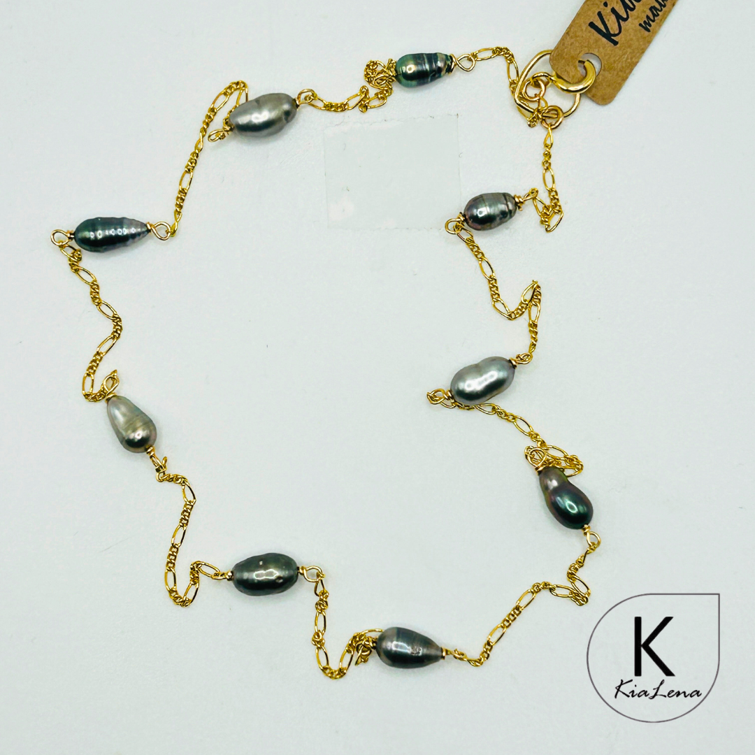 19 1/2" 9 Keshi Tahitian Necklace