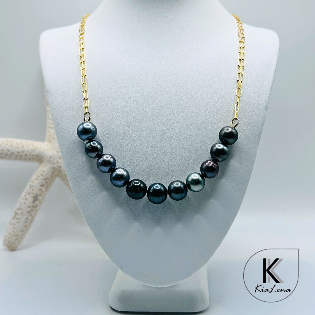 23 3/4" Eleven Tahitian Pearl Necklace