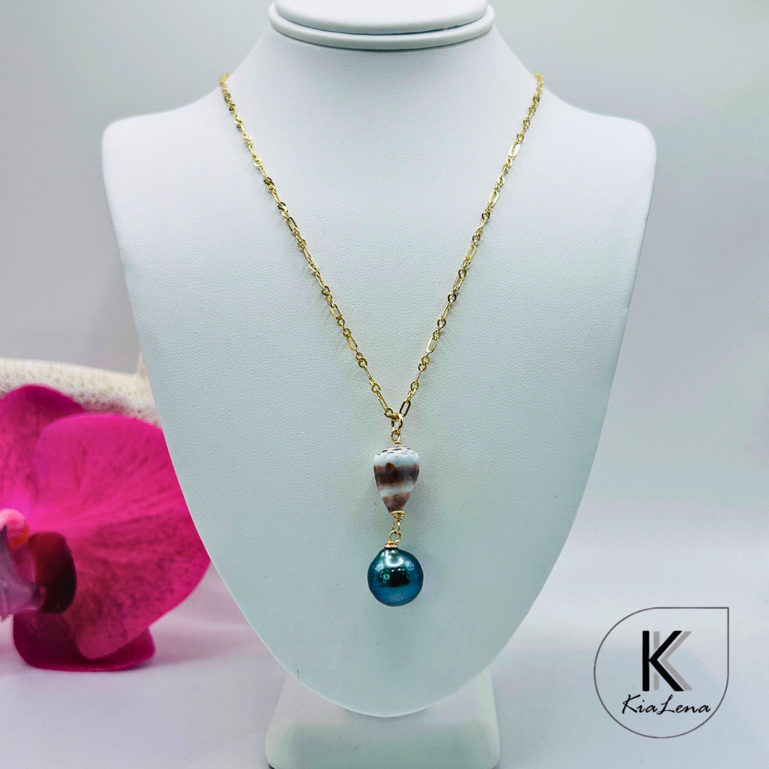 Tahitian Pearls & Dwarf Cone Necklace